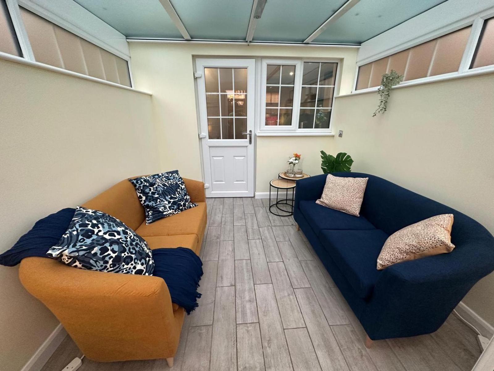 Rooms In Stylish House Milton Keynes Esterno foto